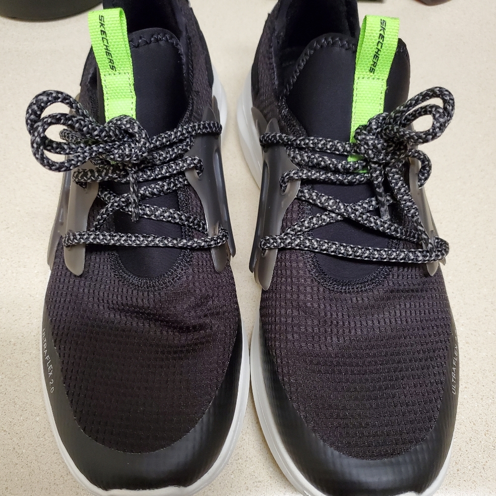 Sketchers Ultraflex 2.0 mens shoe
